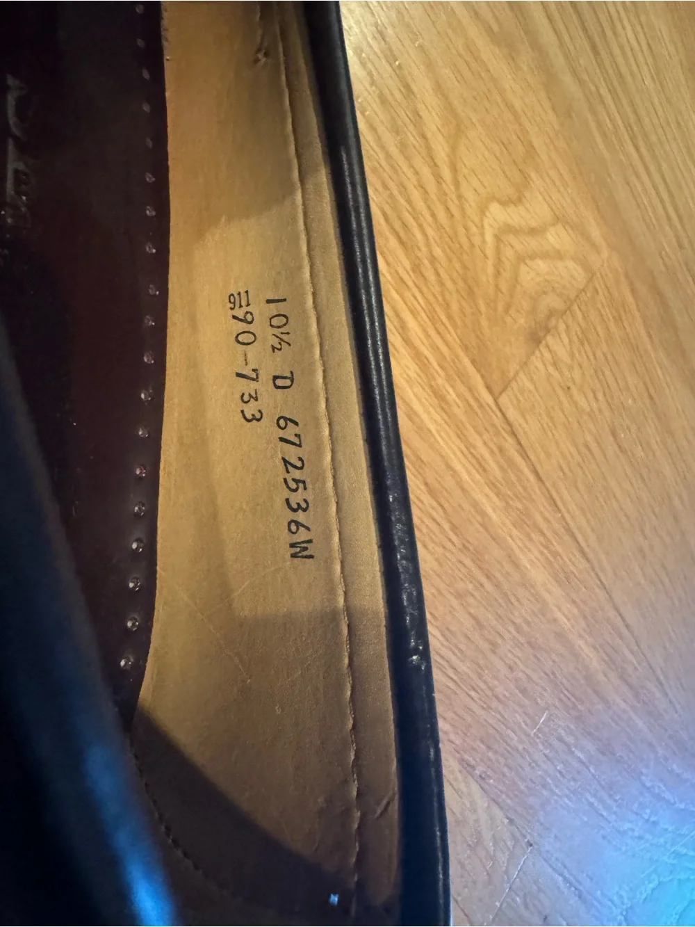 SEBAGO Men's Penny Loafers. Burgandy Leather Hand Sewn. Made in USA.  10.5